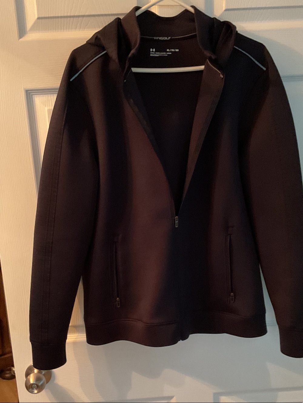 Under Armour Women’s Black Zip-Up Hooded Jacket